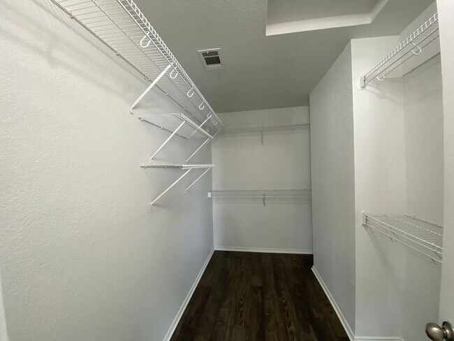 Building Photo - Saginaw Texas Homes For Rent  "Eagle Mtn-s...