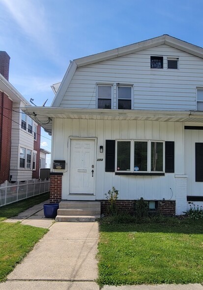 Building Photo - 2258 Northmont Blvd