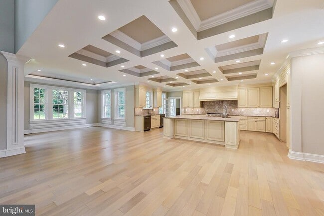 Building Photo - 3104 Sleepy Hollow Rd