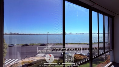 Building Photo - Bright Airy 1-Bedroom with Sweeping city Views, Includes water/garbage/parking/amenities!