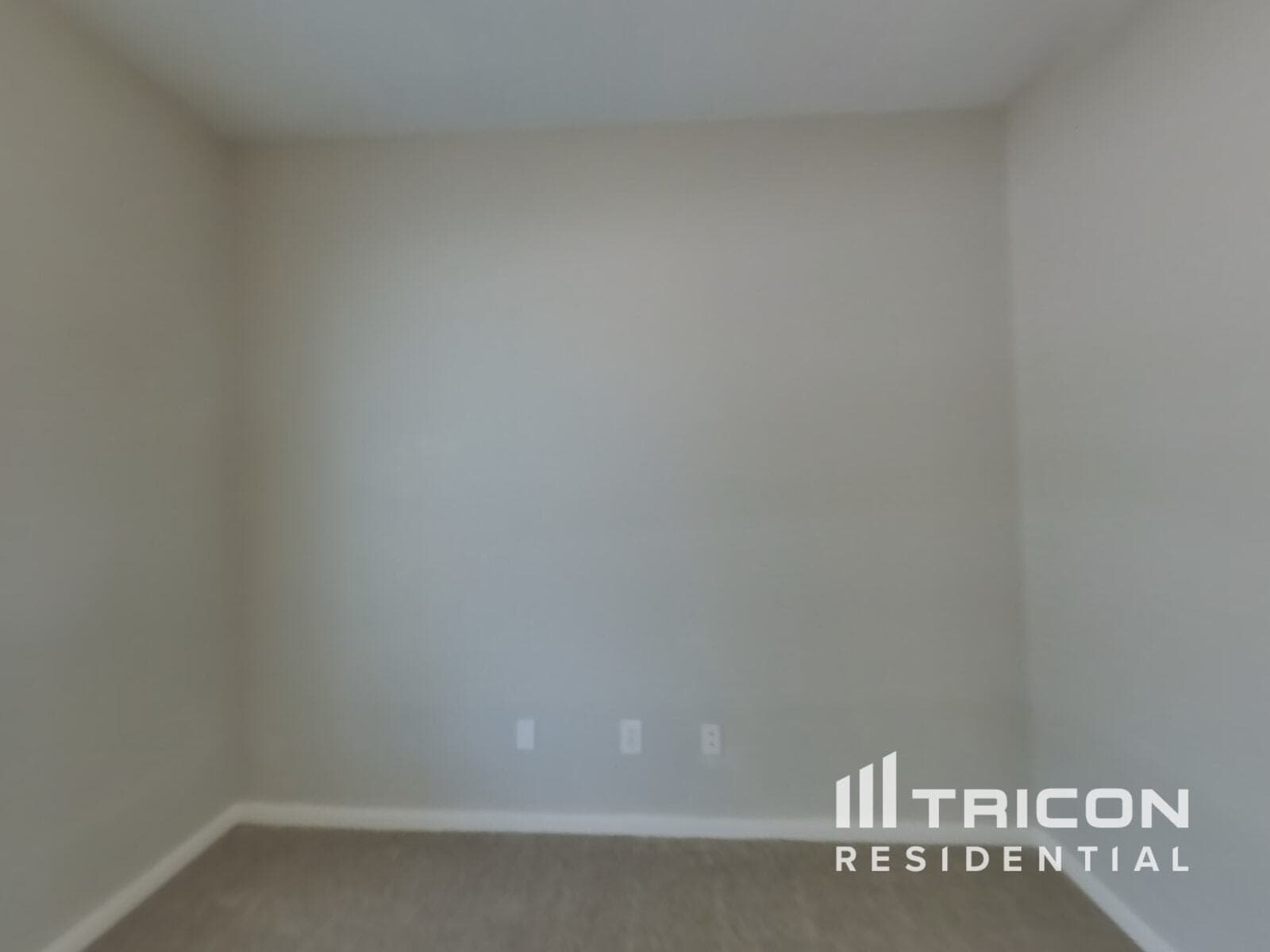 Building Photo - 607 Morning Dove Dr