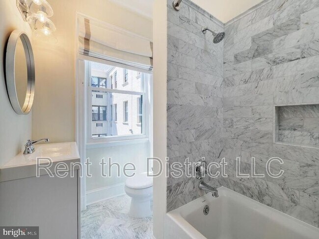 Building Photo - 3100 Connecticut Ave NW