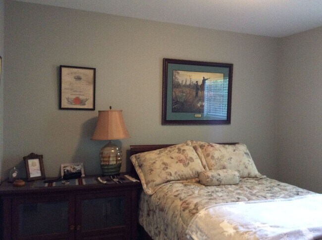 Building Photo - Beautiful home in Longleaf Pines