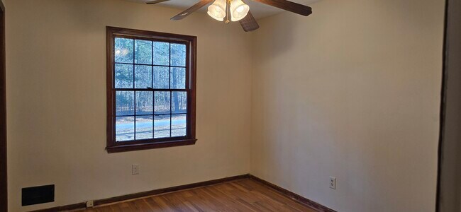 Building Photo - 275 Johnson Terrace