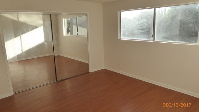 Bedroom #2 - 20214 Cohasset St