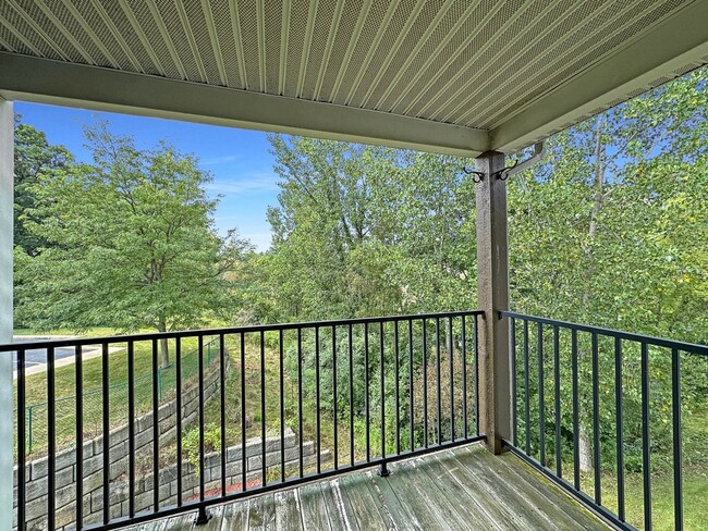 Building Photo - Battle Creek 1 Bedroom / 1 Bath Apartment – Available Now!