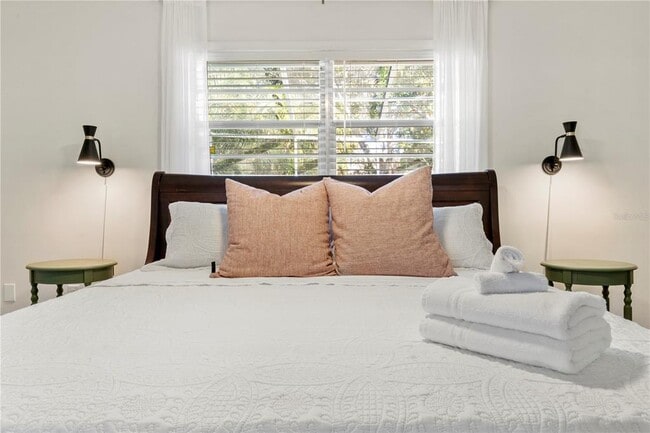 Building Photo - 804 Pennsylvania Way