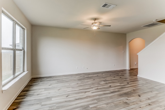 Building Photo - 240 Micah Ln