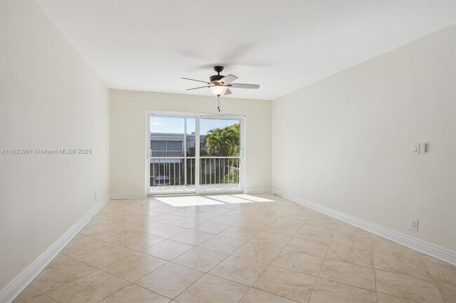 Primary Photo - 6505 Bay Club Dr