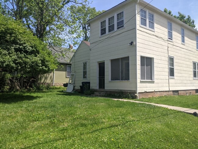 Building Photo - 25 Hudson Ave