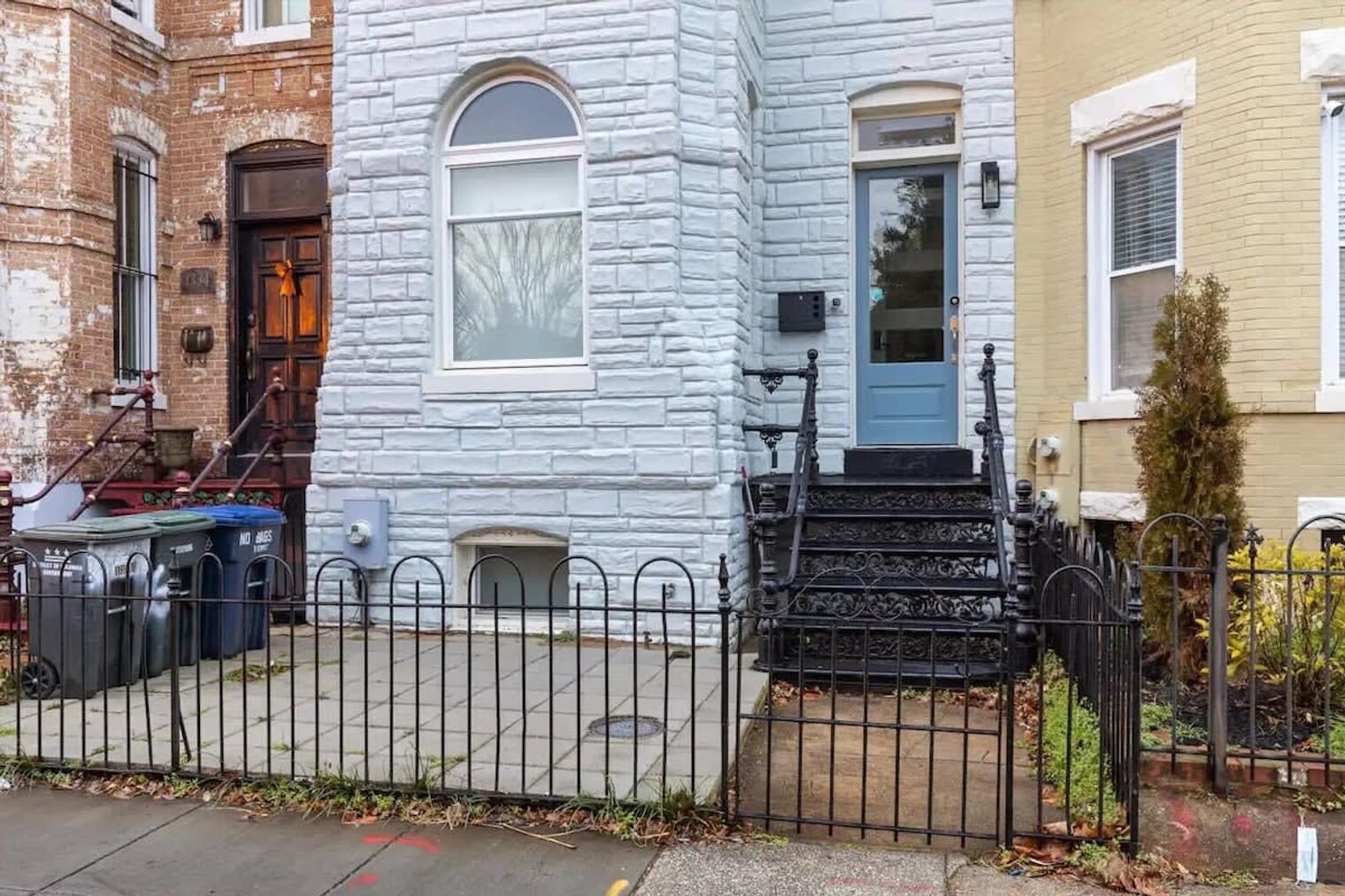 Building Photo - 1336 G St NE