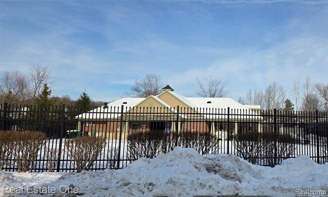 Building Photo - 27999 Middleton Dr