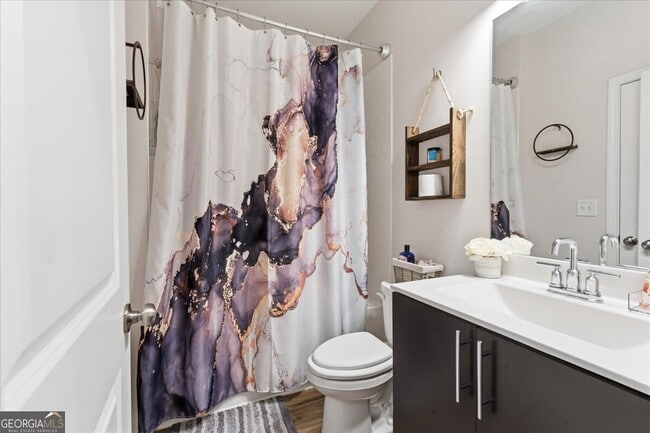 Building Photo - 444 Latta St NE