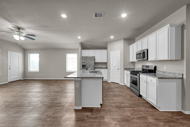 Building Photo - 11331 Dawn Beach Ln