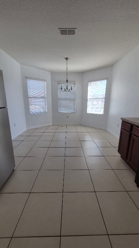 Building Photo - 136 Tracy Cir