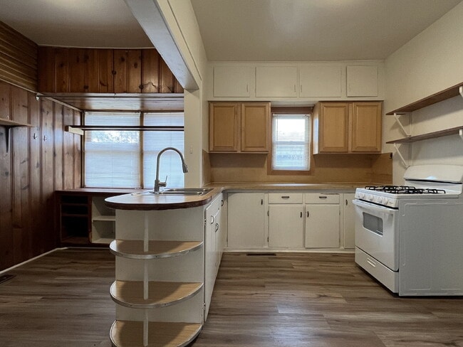 Building Photo - 2-Bed, 1-Bath House in Stillwater OK!"