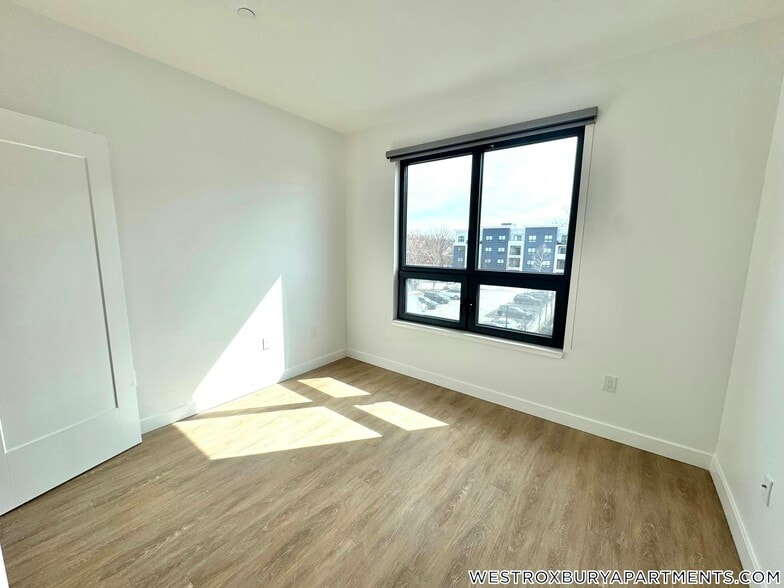 Building Photo - 199 Gardner St