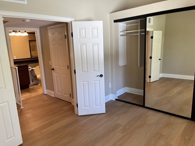 Bedroom - 3927 Nobel Dr