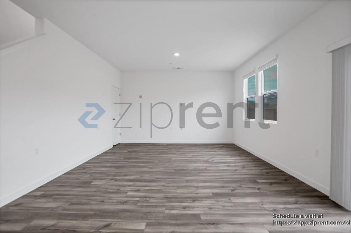 Building Photo - 4654 Sami Jo Dr