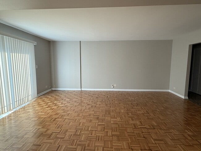 Building Photo - 5240 Galitz St