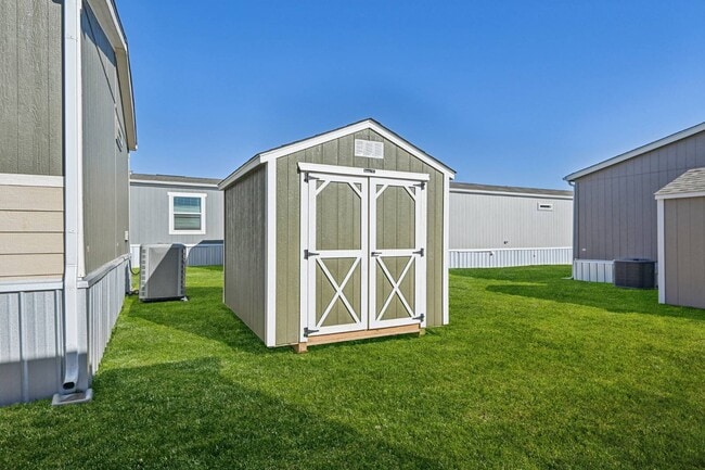 Building Photo - 1631 American Dr