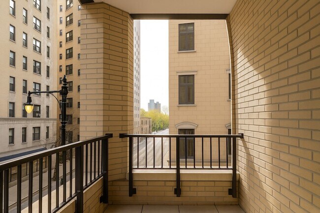 Building Photo - 2050 N Clark St