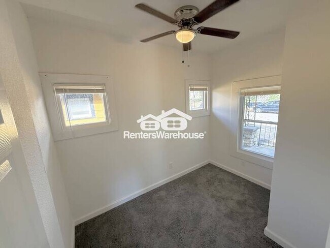 Building Photo - Updated 5 Bedroom/ 2.5 Bath Home In KCMO *READY NOW*