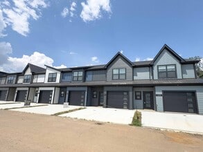 Building Photo - 1606 Jonathan Wade Cir