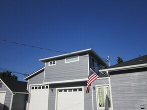 Building Photo - 1-Bed, 1-Bath Downtown Coeur d'Alene Apart...