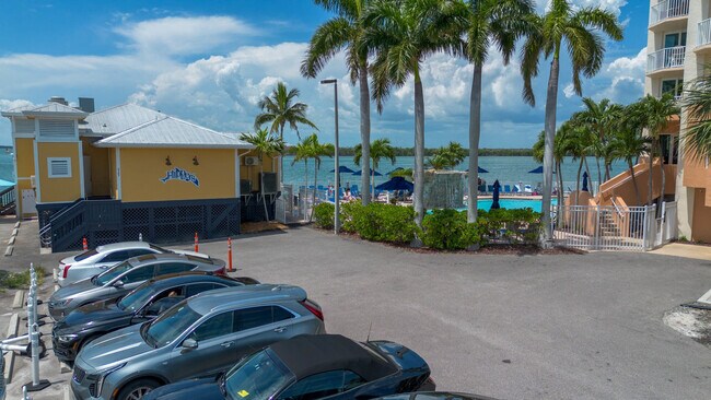 Building Photo - 8771 Estero Blvd