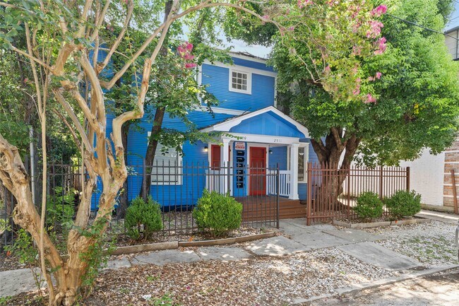 Building Photo - 2509 Whitney St