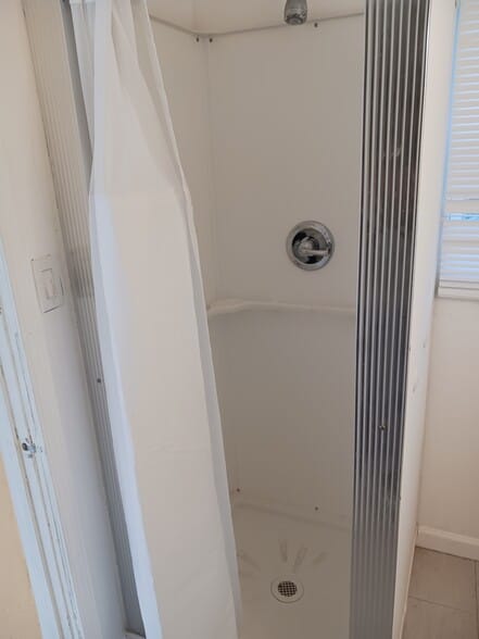 Building Photo - 248 Springfield Ave