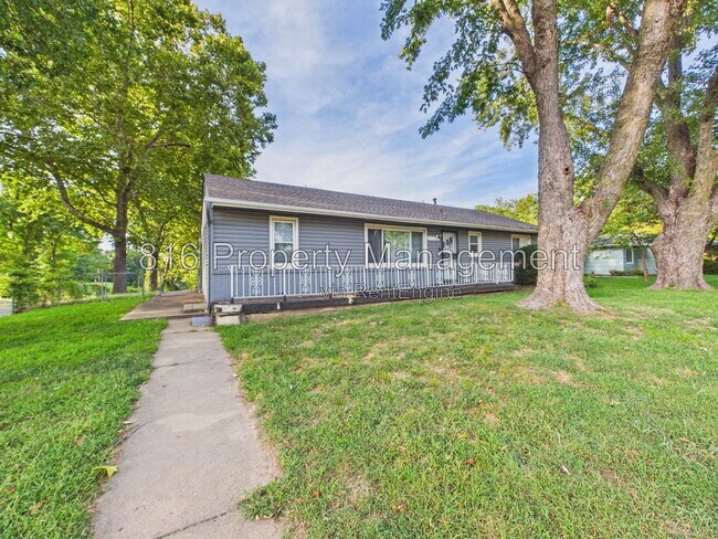 Building Photo - 8250 Webster Ave
