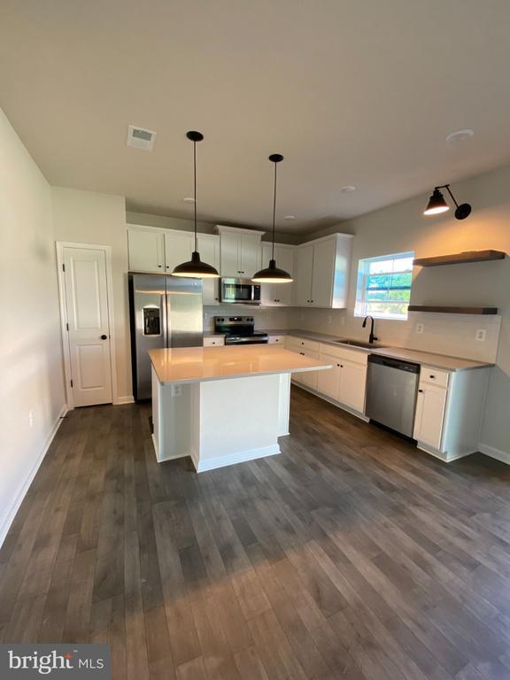 Building Photo - 127 Whimbrel Rd