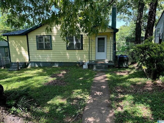 Building Photo - 536 Osceola Cir