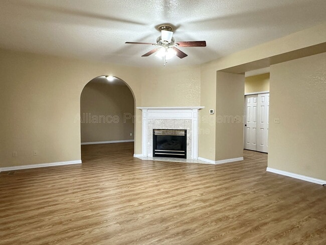 Building Photo - 4420 Cobbleskill Dr