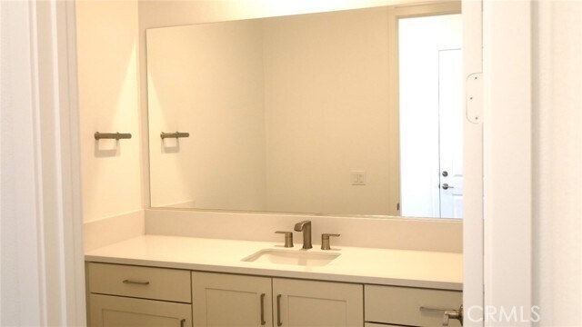 Building Photo - 254 Proctor