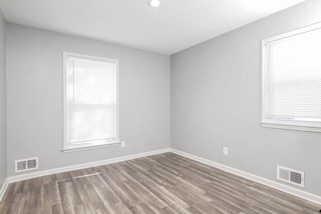 Building Photo - Cozy 3 Bedroom Home in Grandview, MO