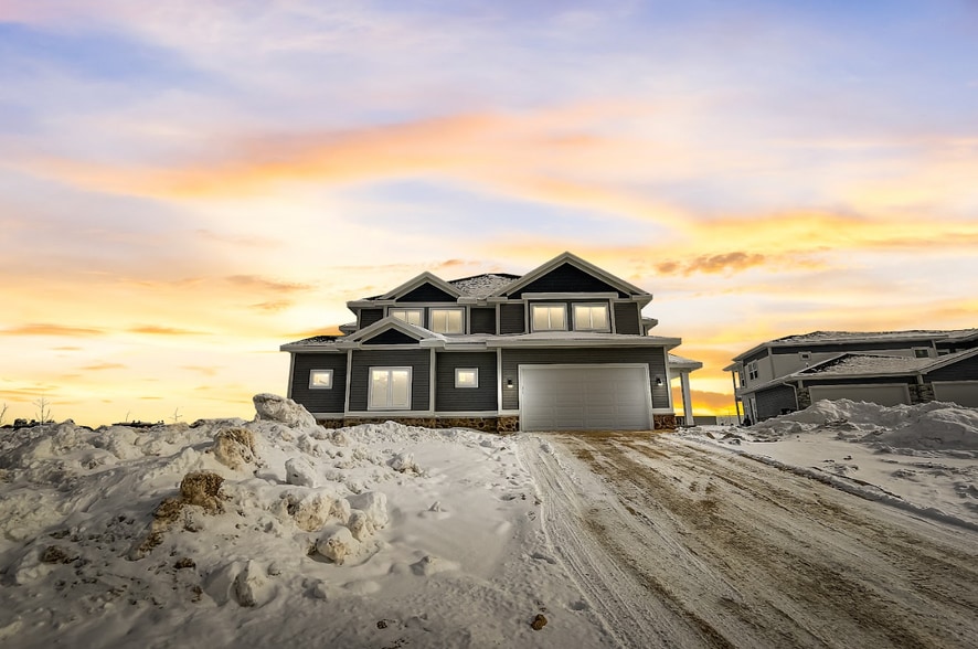 Building Photo - 6549 Pleasant Prairie Dr