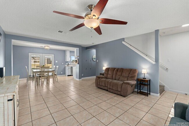 Building Photo - Well-Maintained 3-Bedroom Home – Ideal for Students & Professionals!