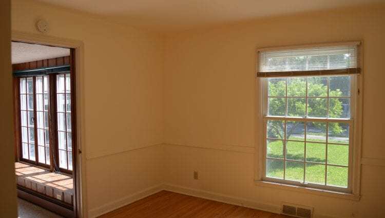 Building Photo - 201 Warner Dr