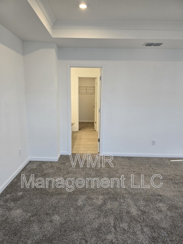 Building Photo - 1846 Teachers House Rd NW