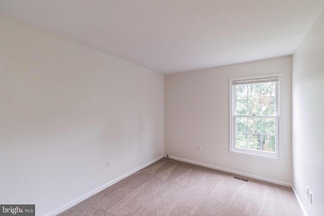 Building Photo - 3883 Zelkova Ct