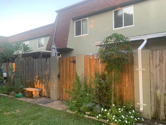 Building Photo - 1420 70th St N