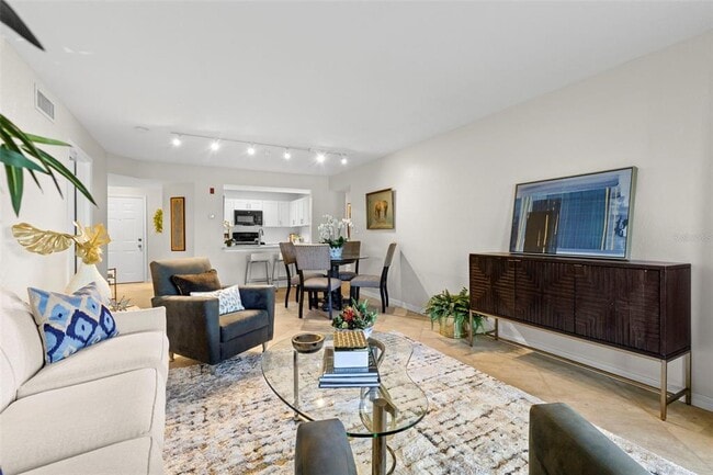 Building Photo - 2323 Feather Sound Dr