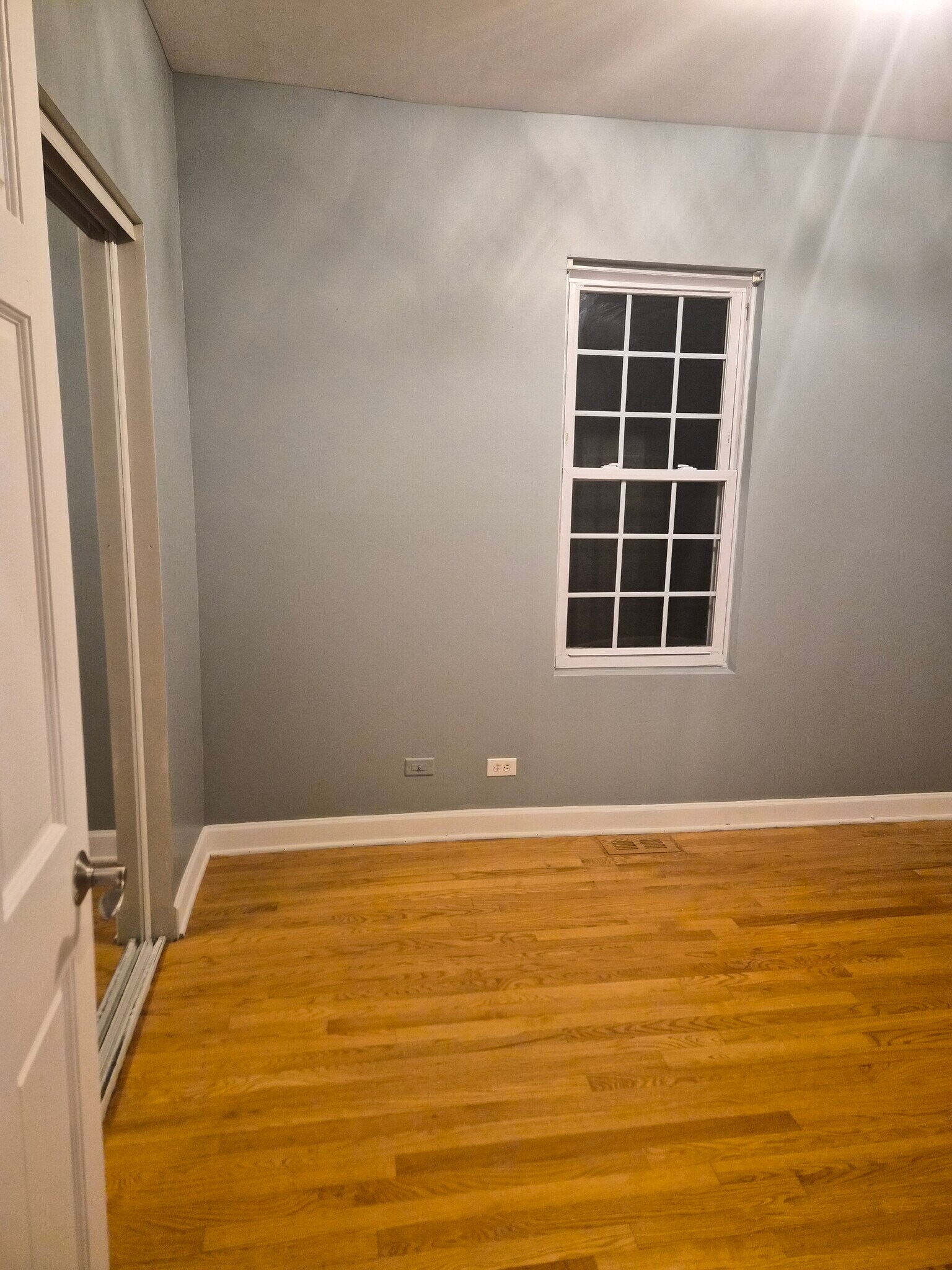 Building Photo - 1957 W Race Ave