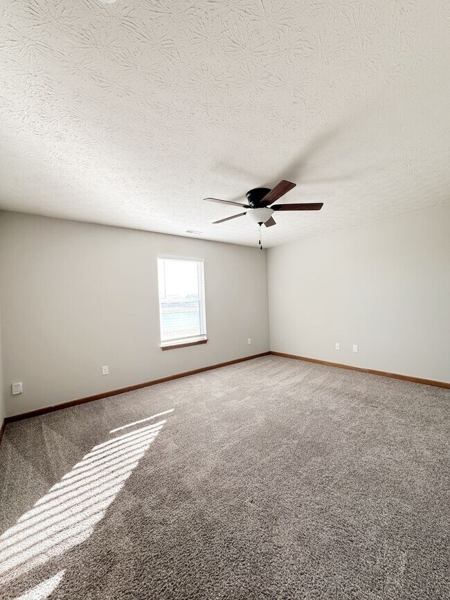 Building Photo - Spacious 2-Bed, 2-Bath Duplex with Attache...