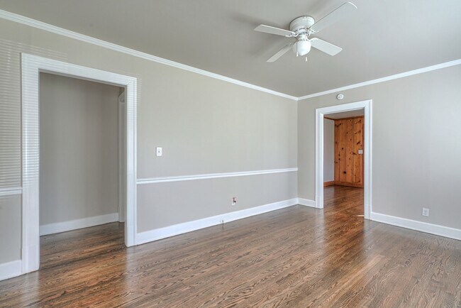 Building Photo - 1402 N Tennessee Blvd