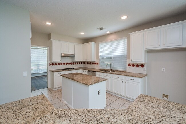 Building Photo - 23119 N Warmstone Way