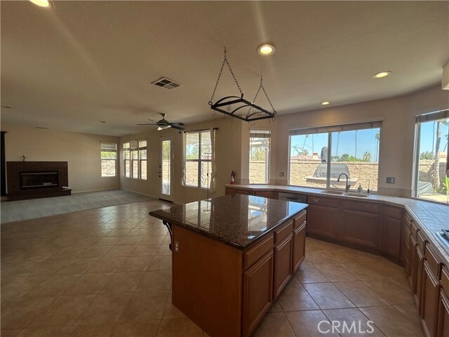 Building Photo - 831 Johnny Cash Dr